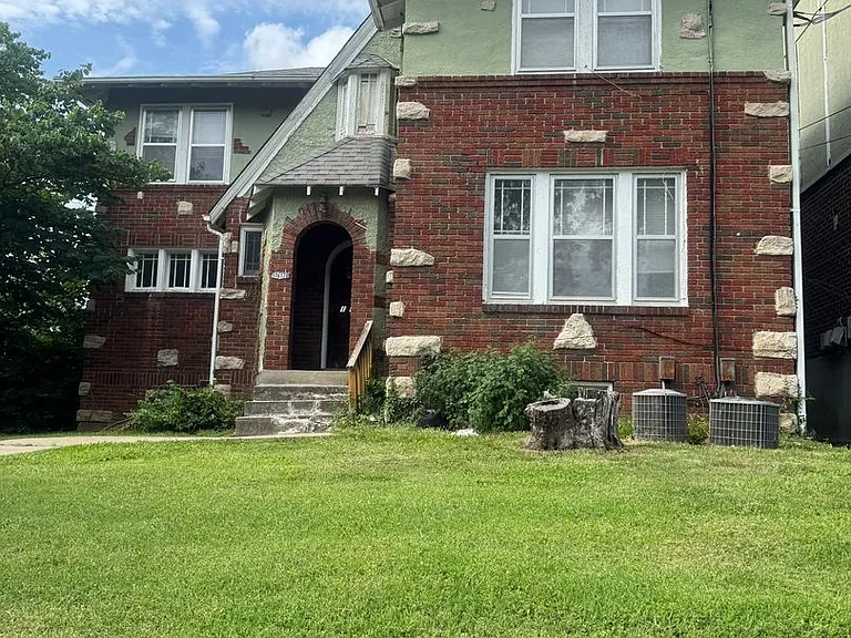 1617 Wilson Ave — Photo 8