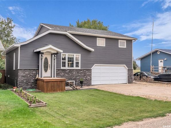 29 Main STREET, Clavet, SK S0K 0Y0
