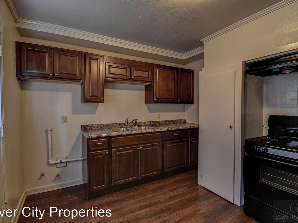 1st image of 703 Gladstone Blvd