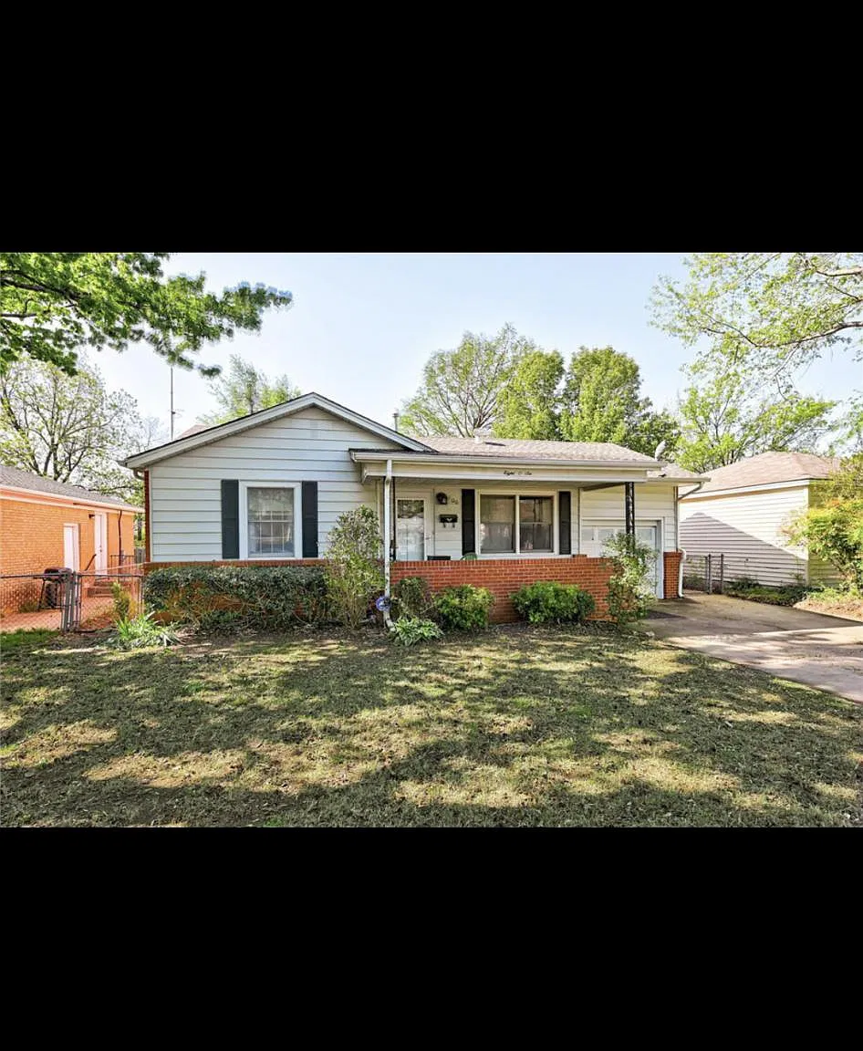 4 bed, 1650 sqft, $1,650 — Photo 2