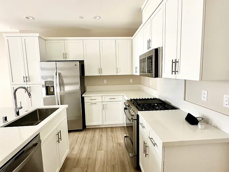 10912 Alderman Way — Photo 4