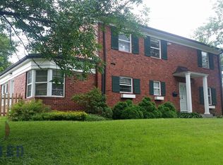 2920 Sunset Cir, Sioux City, IA 51104