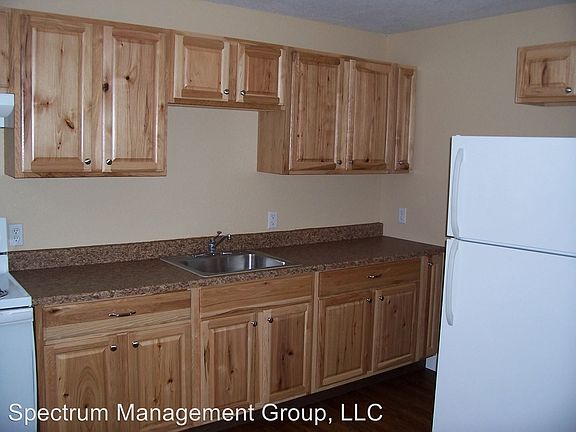 4th image of 1155 McFarland St APT 5
