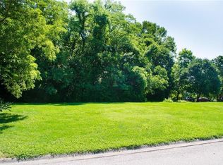 350 Shad Ln, Millstadt, IL 62260