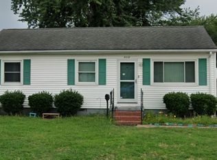 8527 Orcutt Ave, Hampton, VA 23605