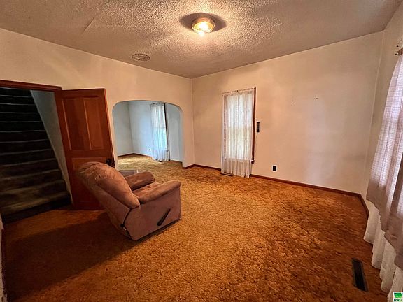 5th image of 4925 100th Ave