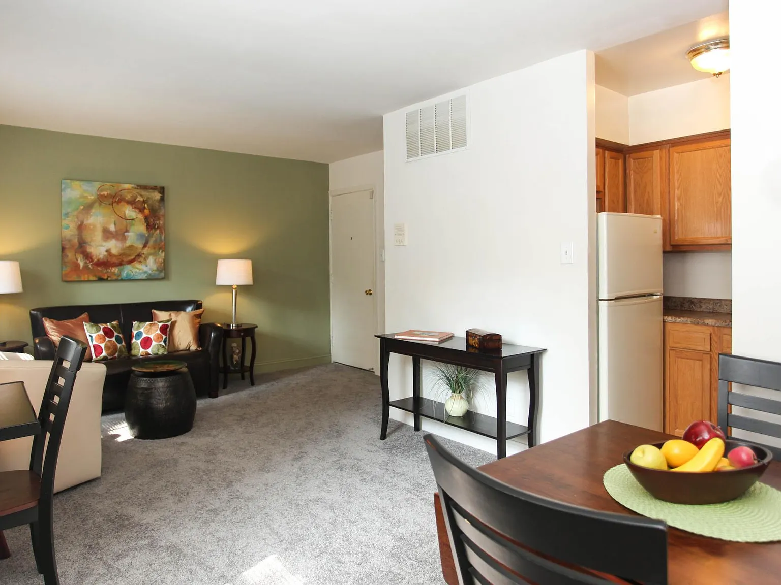 St. Agnes Apartments — Photo 4
