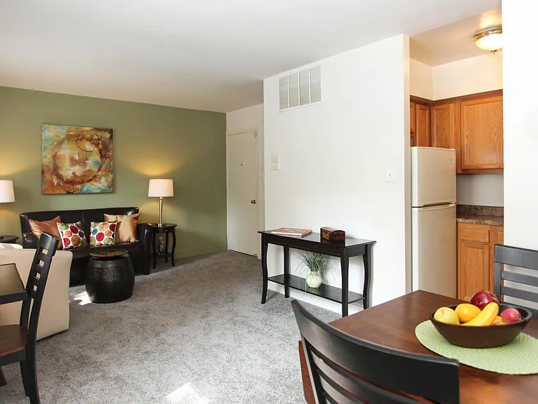 St. Agnes Apartments — Photo 4
