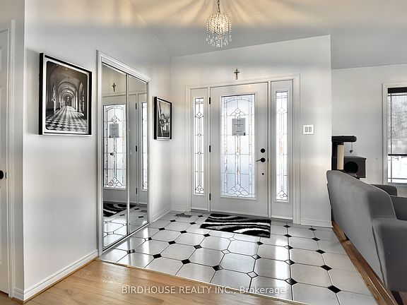 5th image of 49 Goodman Rd