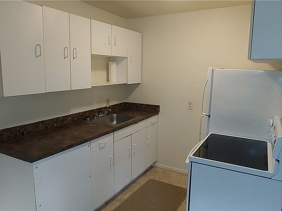 4th image of 5700 20th Ave NW