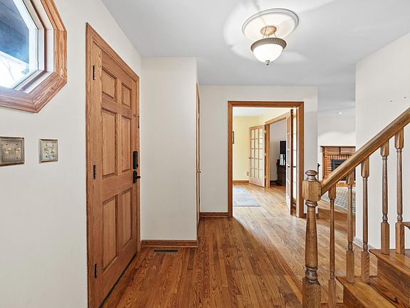5th image of 111 Britt Pl