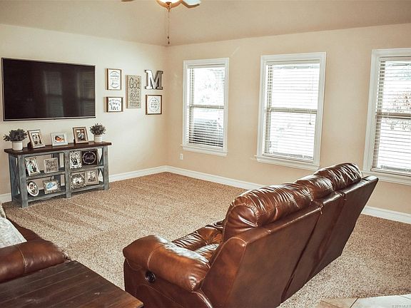 2nd image of 14207 S 270 East Ave