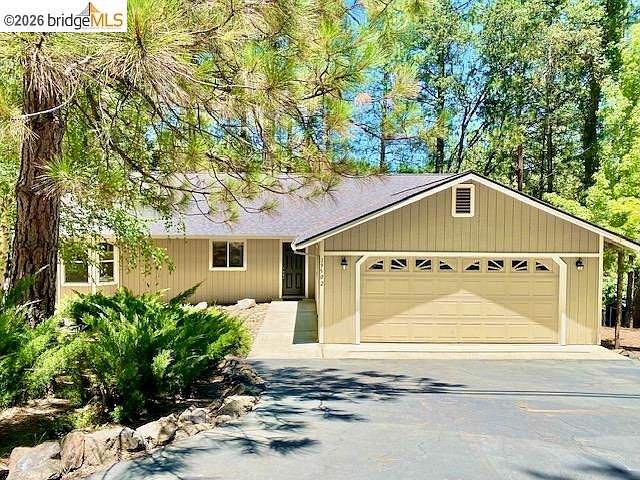 1st image of 19502 Grizzly Cir