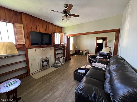 4th image of 2301 16th St