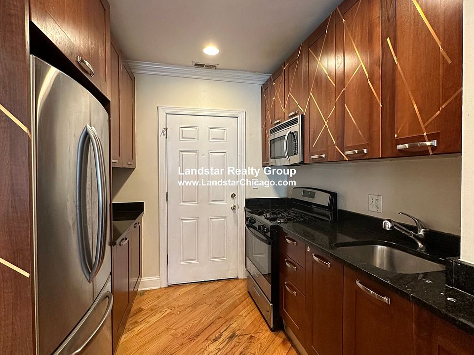 1st image of 2248 W Morse Ave APT 1