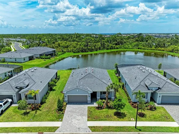 11327 Burgundy Dr, Venice, FL 34293