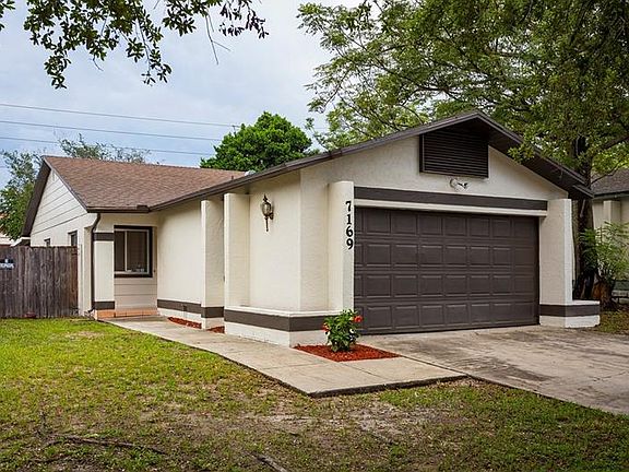 2nd image of 7169 Harbor Heights Cir