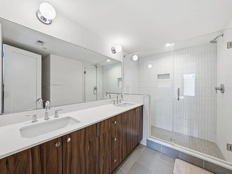 826 Upshur St NW #2 — Photo 11