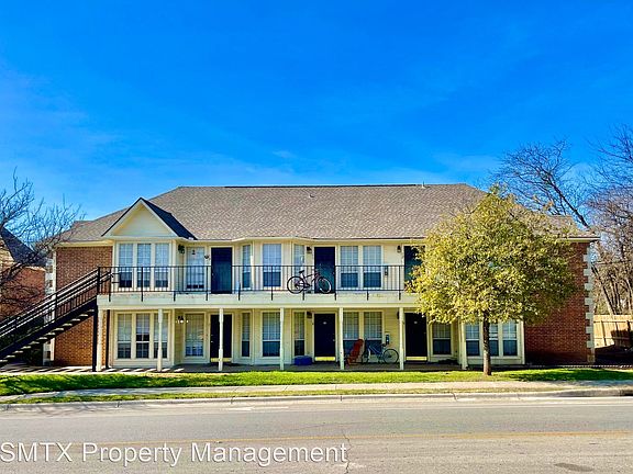 2nd image of 104 Mosscliff Cir #12