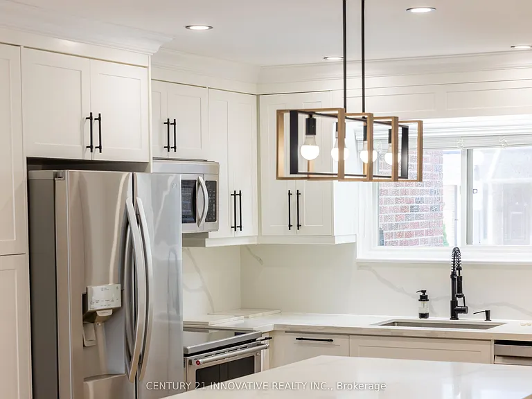 2451 Bridletowne Cir #19 — Photo 9