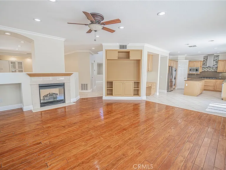 25910 Tennyson Ln — Photo 16