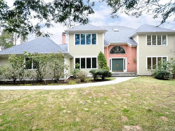15 Tallwood Lane, Simsbury, CT 06089