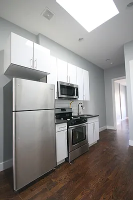 Rented by Rental Solutions Inc | media 16