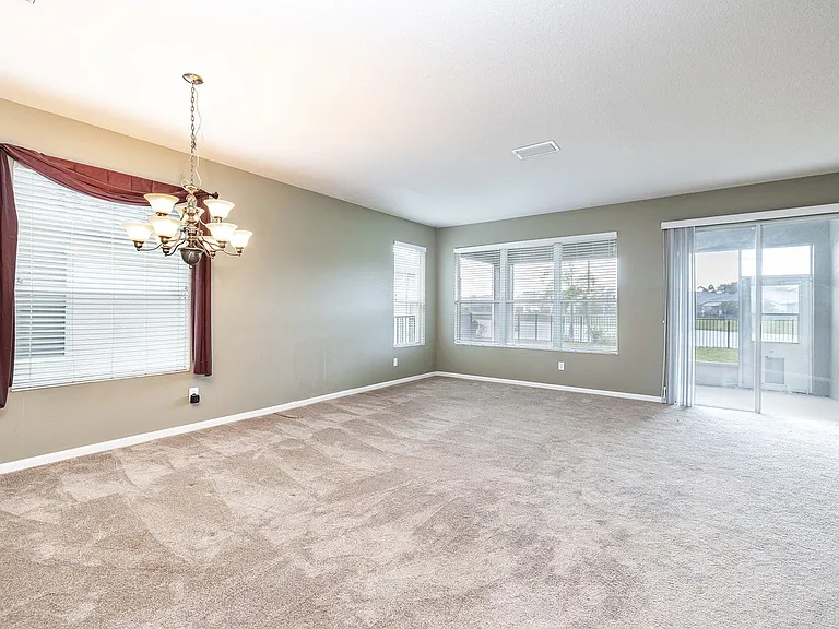 11328 Misty Isle Ln — Photo 14