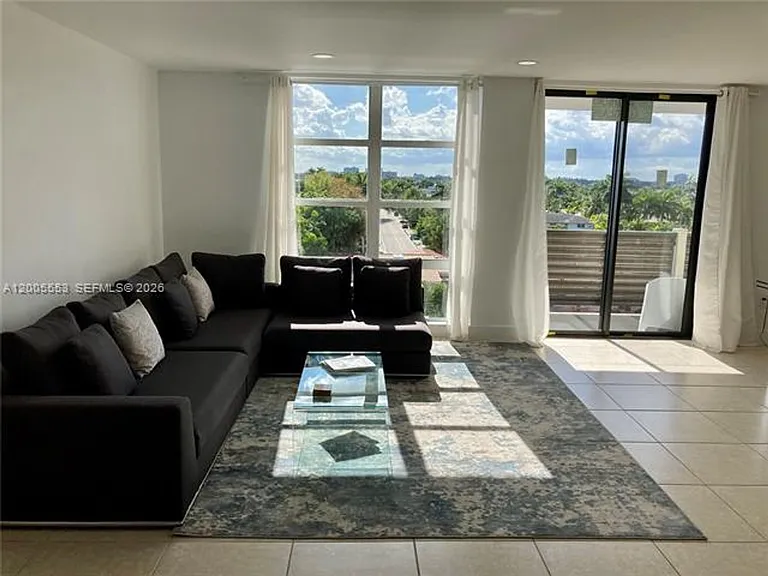 9800 W Bay Harbor Dr #603 — Photo 9
