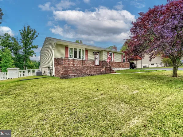 7 Trumps Ct, Baltimore, MD 21206