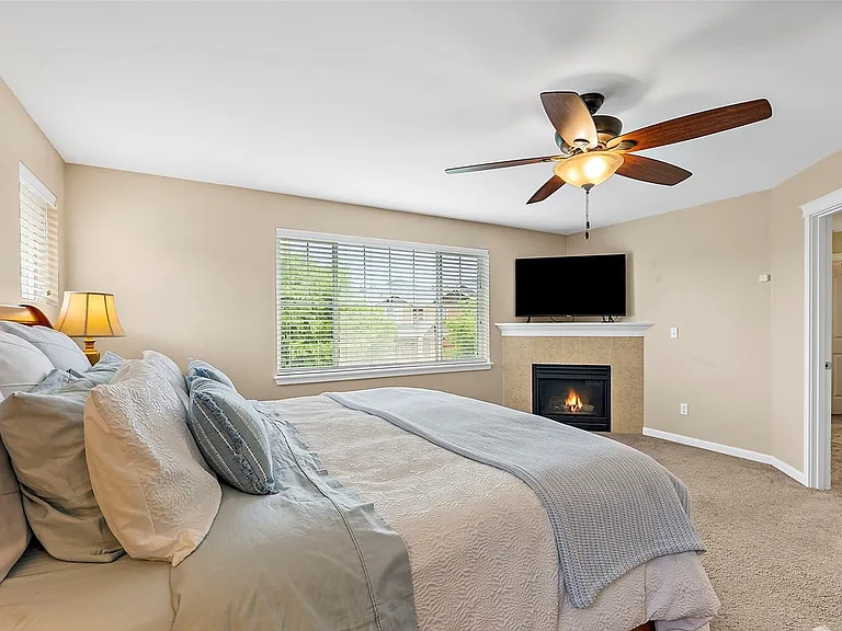 1440 Farina Loop SE — Photo 11