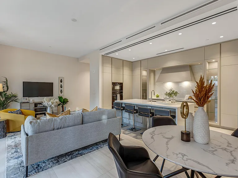200 SE Mizner Blvd #106 — Photo 5