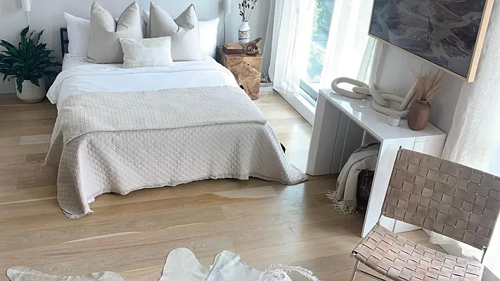 Rented by Nooklyn NYC LLC | media 21
