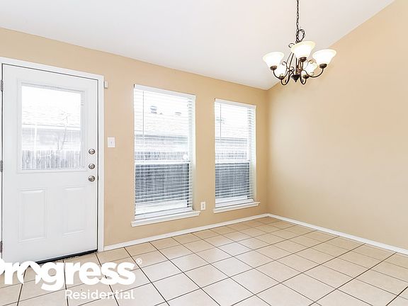 5th image of 4012 Staghorn Cir N