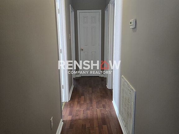 4th image of 309 Fuller Ave