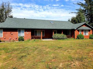 100 Schlack Ln, Crescent City, CA 95531