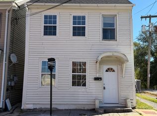 115 N Spring St, Martinsburg, WV 25401