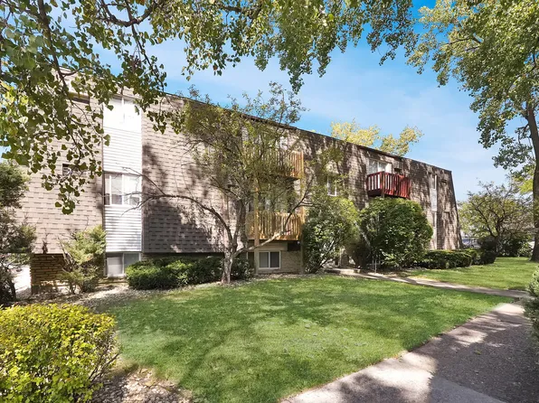 220 Madison St Unit 3A, Joliet, IL 60435