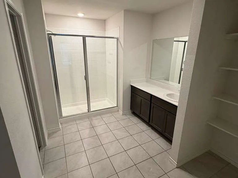 2708 Corbo Dr — Photo 11