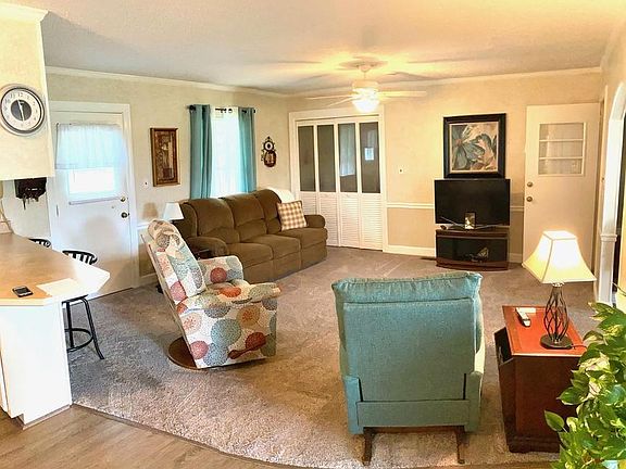 2nd image of 2316 Teel Ave #2316