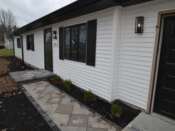 403 E Elm St, Sharpsville, IN 46068