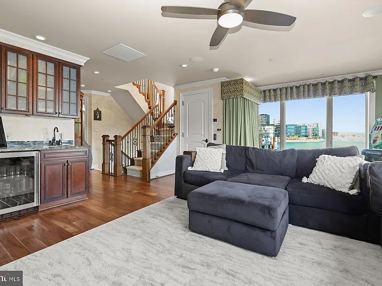 921 Valencia Ct #120 — Photo 53