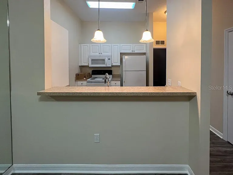 4014 SW 26th Dr #27 — Photo 5