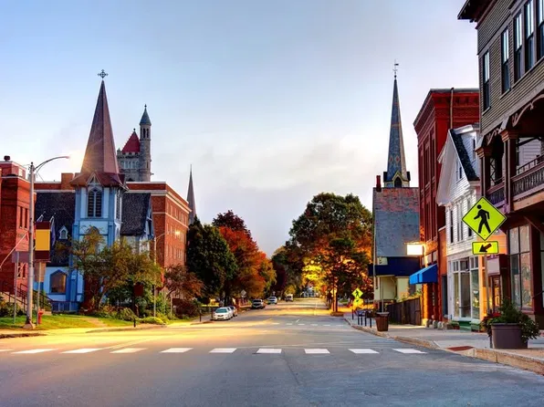 1275 S Main St, Saint Johnsbury, VT