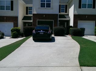 1201 Primrose View Cir, Lawrenceville, GA 30044