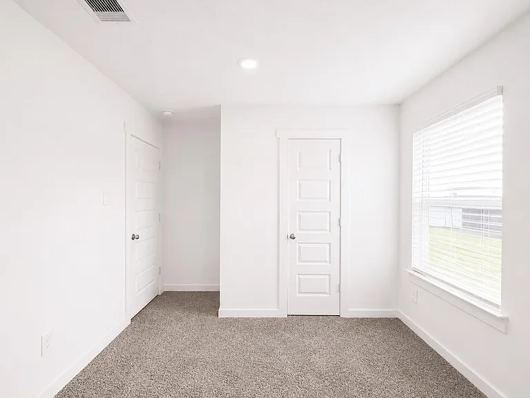 31603 Featherstone Trl — Photo 17