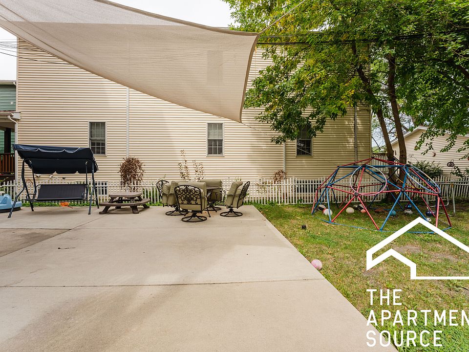 2nd image of 3625 N Keeler Ave #1N