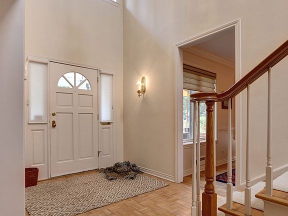3rd image of 5639 Montview Blvd