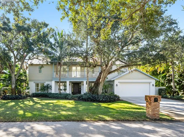 826 Hibiscus Ln, Vero Beach, FL 32963