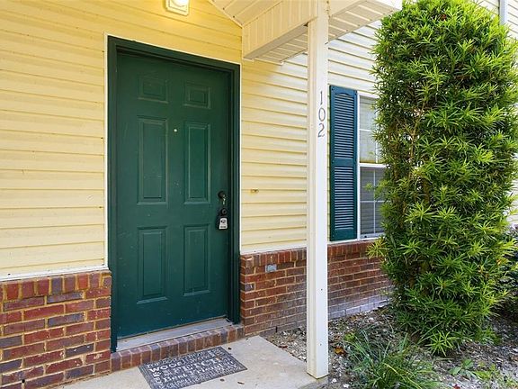 2nd image of 2520 GRAVES ROAD #102
